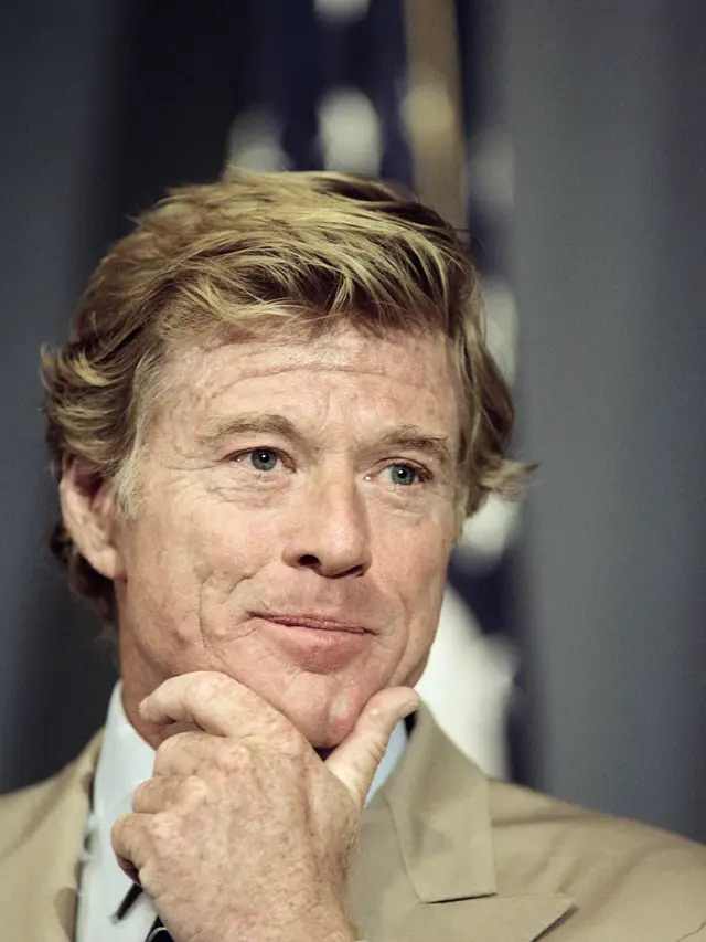 Robert Redford pada 1990. (Kevin LARKIN / AFP)