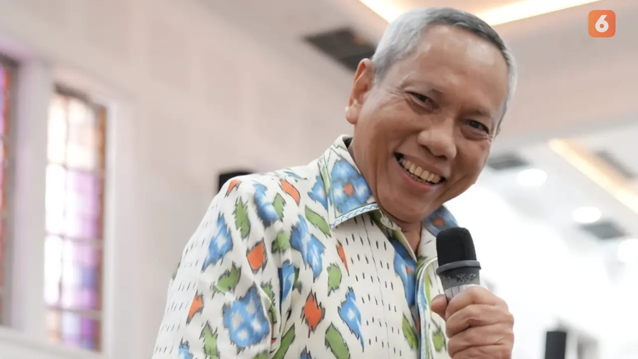 Prof. Tjandra Yoga Aditama menyoroti lima program penting kesehatan paru yang diharapkan dijalankan dr. Benyamin Paulus, Sp.P, sebagai Wakil Menteri Kesehatan RI untuk memperkuat layanan kesehatan nasional. (Foto: Pribadi)