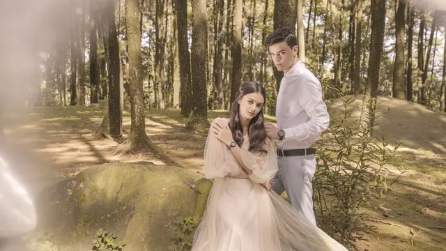5 Potret Keanggunan Amanda Rawles dengan Koleksi Terbaru Lanccelot