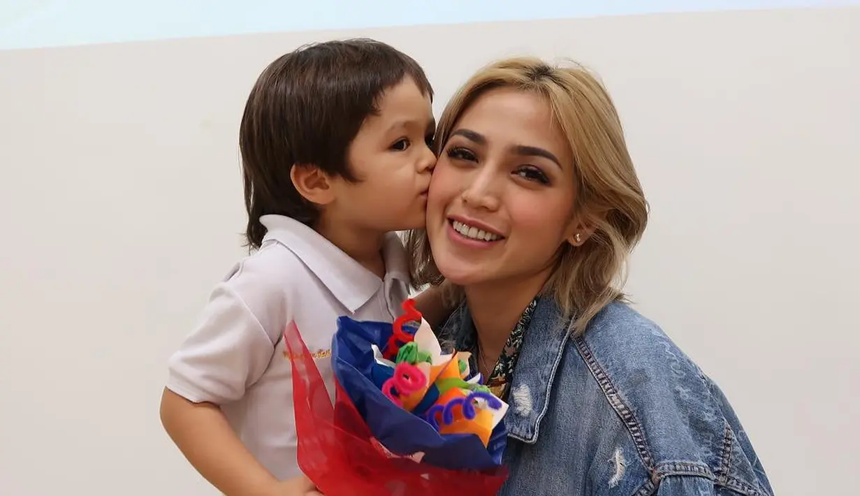 (Instagram/alexanderbarackel)