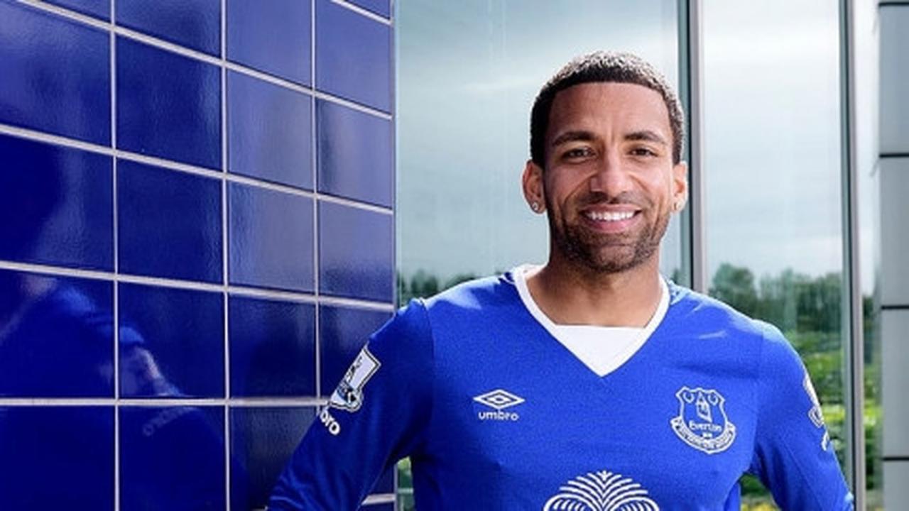 Lawan Chelsea, Everton siapkan Aaron Lennon