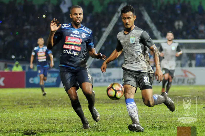  Arema akan menghadapi PSIS Semarang di laga kedua Piala Presiden Grup E, Kamis (15/1). (Liga Indonesia ID)