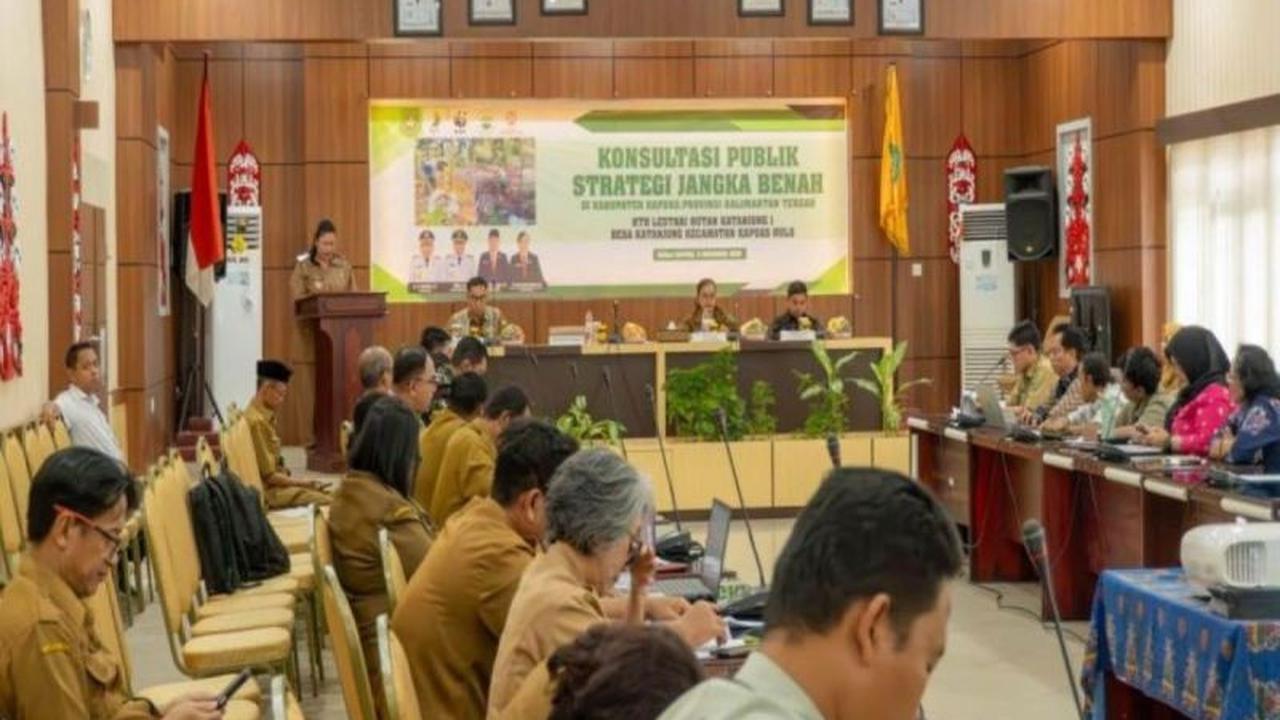 Pemkab Kapuas Gelar Konsultasi Publik SJB Sawit untuk Pemulihan Kawasan Hutan