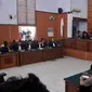 Sidang lanjutan praperadilan Komjen Budi Gunawan (BG) di Pengadilan Negeri (PN) Jakarta Selatan, kembali digelar Senin (16/2/2015).  Sidang beragendakan pembacaan putusan oleh hakim PN Jakarta Selatan. (Liputan6.com/Johan Tallo)