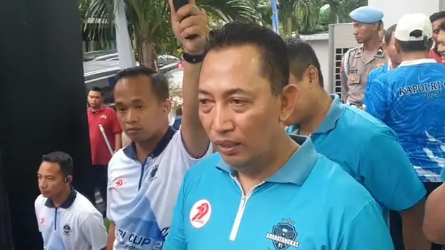 Kapolri Jenderal Listyo Sigit Prabowo saat menghadiri acara di GOR Universitas Negeri Jakarta (UNJ), Jakarta Timur, Minggu (6/7/2025).