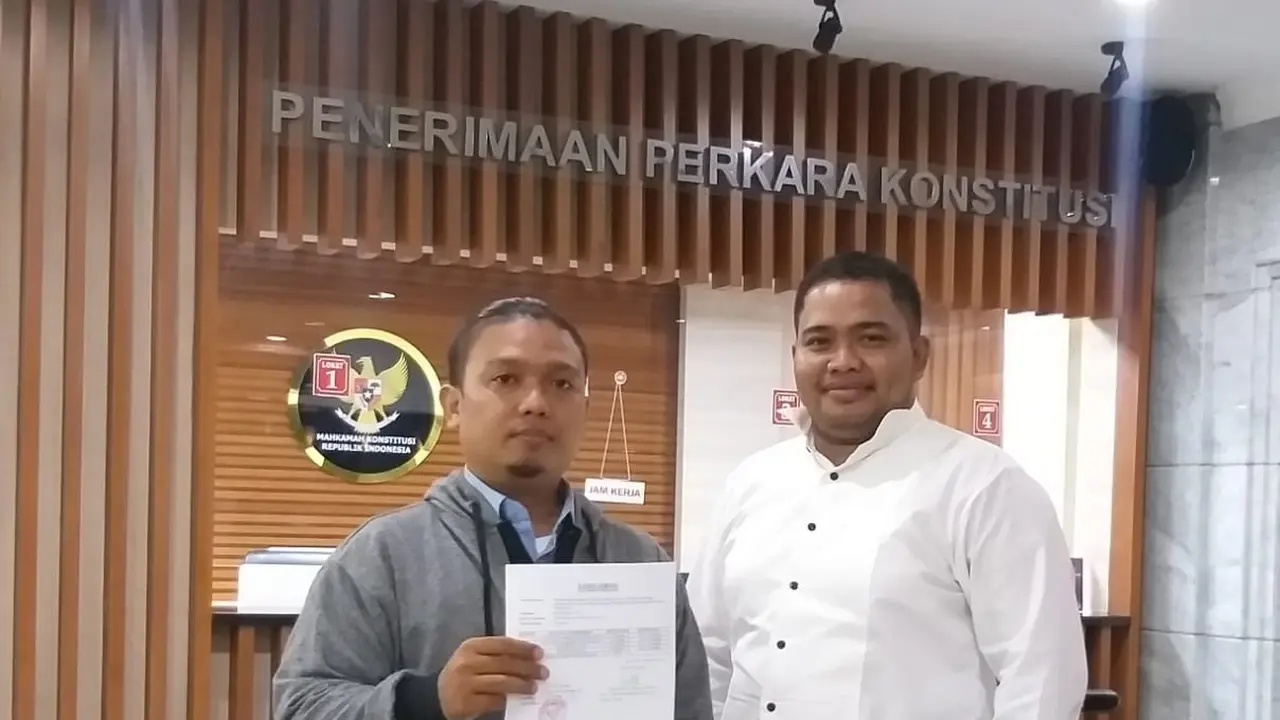 Kuasa hukum pemohon, Viktor Santoso Tandiasa mengatakan, gugatan itu sudah diajukan Senin 25 November 2019 dan sudah teregistrasi dengan nomor perkara 80/PU-XVII/2019.