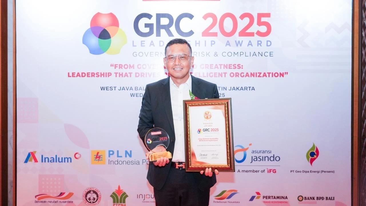 BPJS Ketenagakerjaan Raih Penghargaan 5 Stars Gold pada GRC & Leadership Award 2025