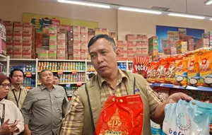 Antisipasi Kelangkaan, Bulog Gelontorkan Beras Premium Murah