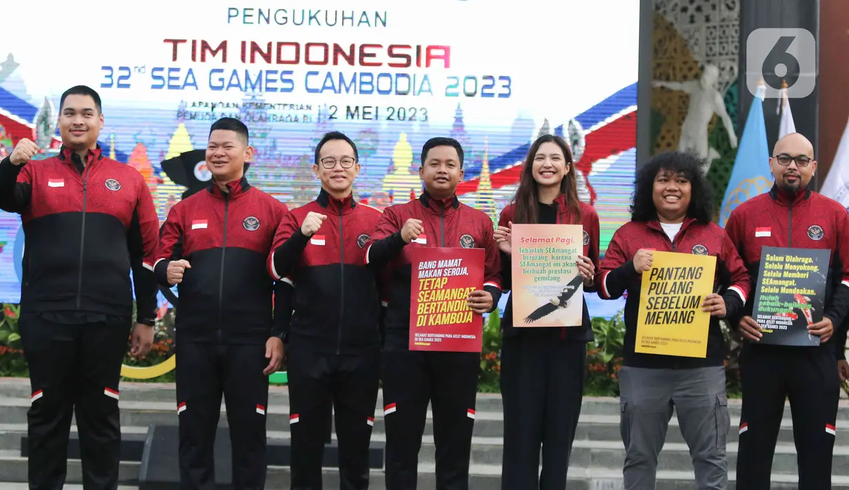 Dalam upacara itu, Menpora Dito Ariotedjo hadir selaku pembina upacara. (Liputan6.com/Herman Zakharia)
