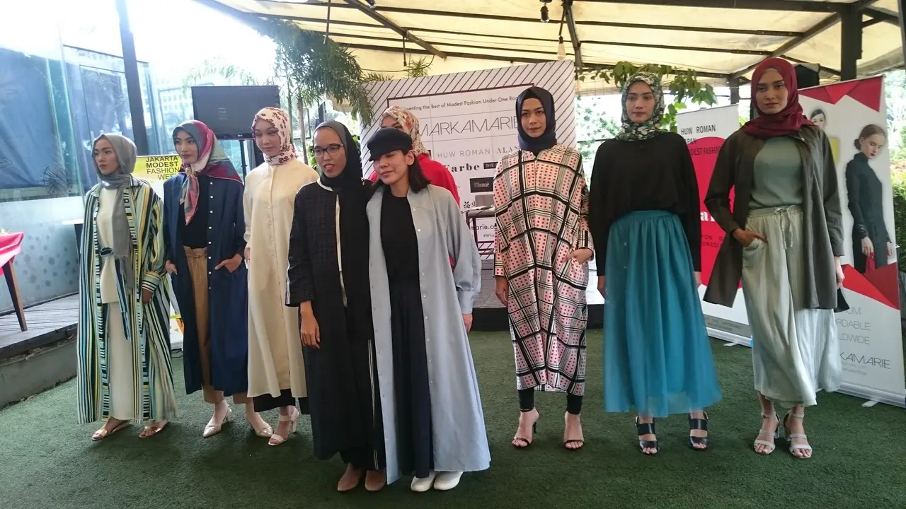 Postal modest fashion internasional di Indonesia