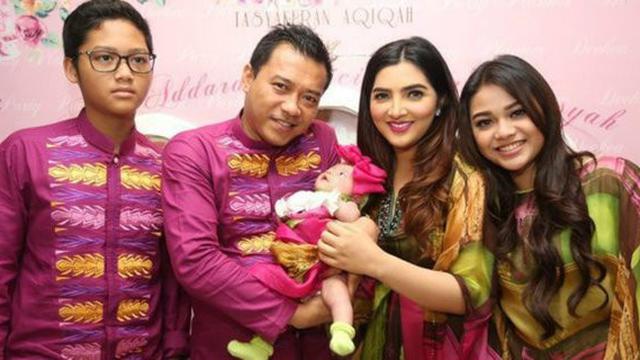Potret Lawas Ashanty Bareng Aurel dan Azriel Hermansyah