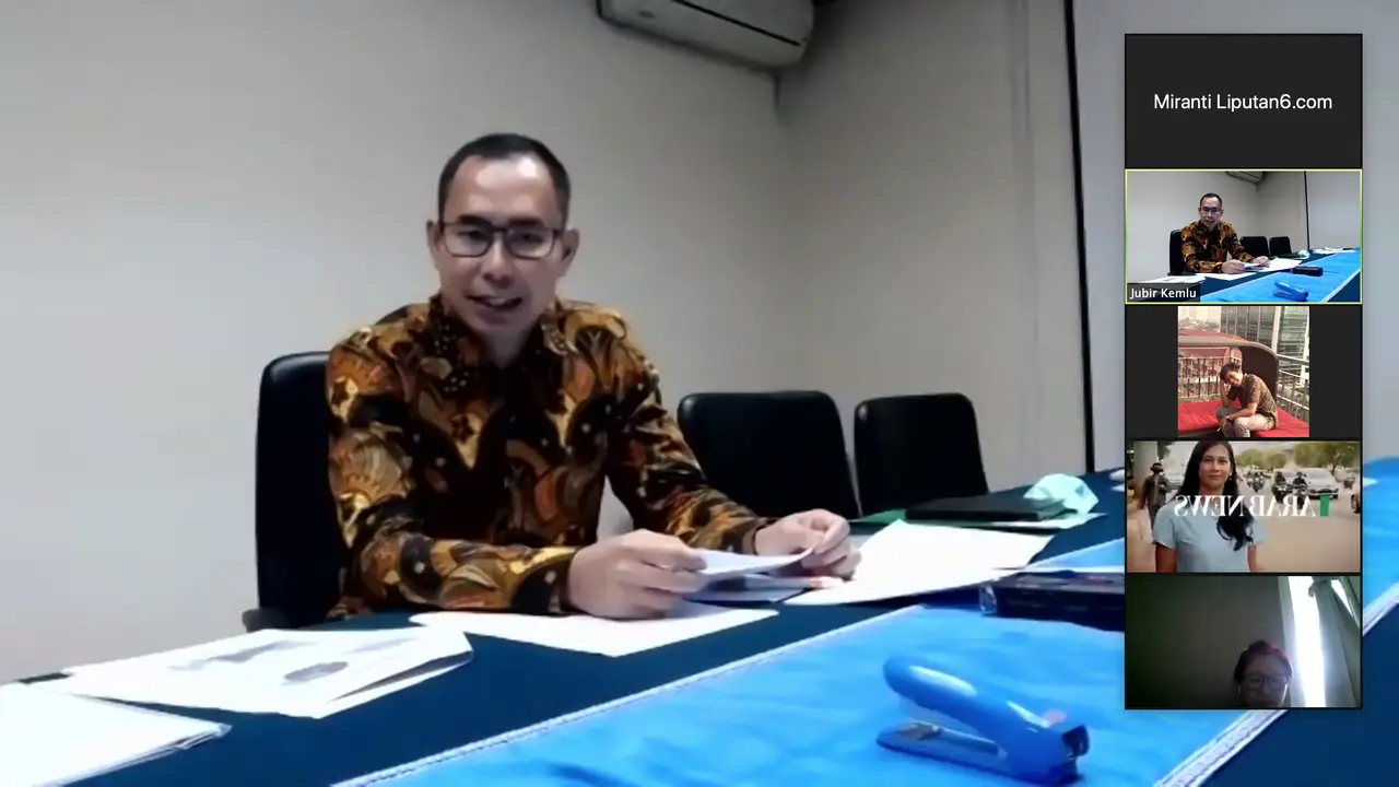 Joedha Nugraha, Direktur PWNI dan BHI dalam press briefing Kementerian Luar Negeri bersama awak media pada Rabu 22 April 2020.