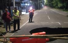 Kronologi Jalan Lenteng Agung Amblas, Saluran Air Jadi Penyebab Utama