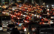 Gerbang Tol Palimanan macet hingga 10 km