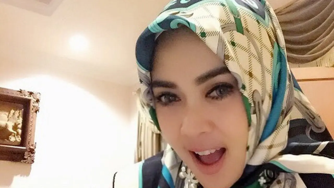 [Bintang] Syahrini