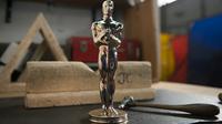 Dengan kemajuan teknologi, piala Oscar tahun ini merupakan replika langsung dari piala Oscar perdana pada tahun 1929.
