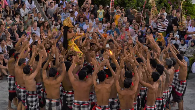 Hari Tari Sedunia, Inilah 5 Tarian Tradisional Indonesia yang Mendunia