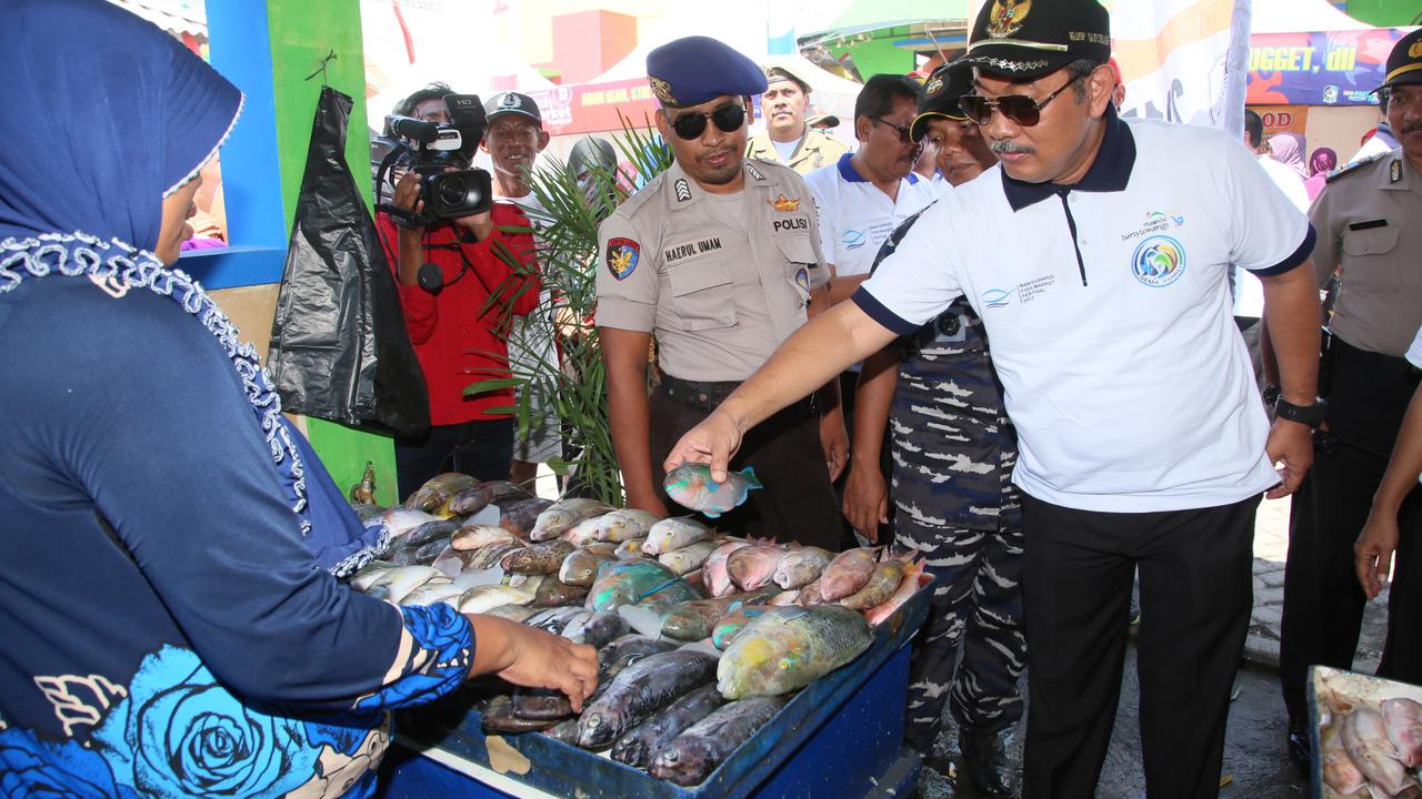 Kabupaten Banyuwangi kembali menggelar Fish Market Festival. Simak keseruannya di sini.