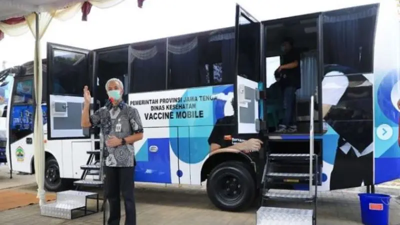 Alasan Ganjar Pranowo Buka Bus Vaksinasi di Kawasan Borobudur