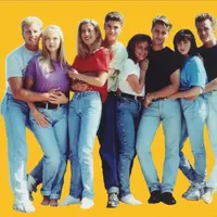 Pakai baju jadul? Siapa takut!