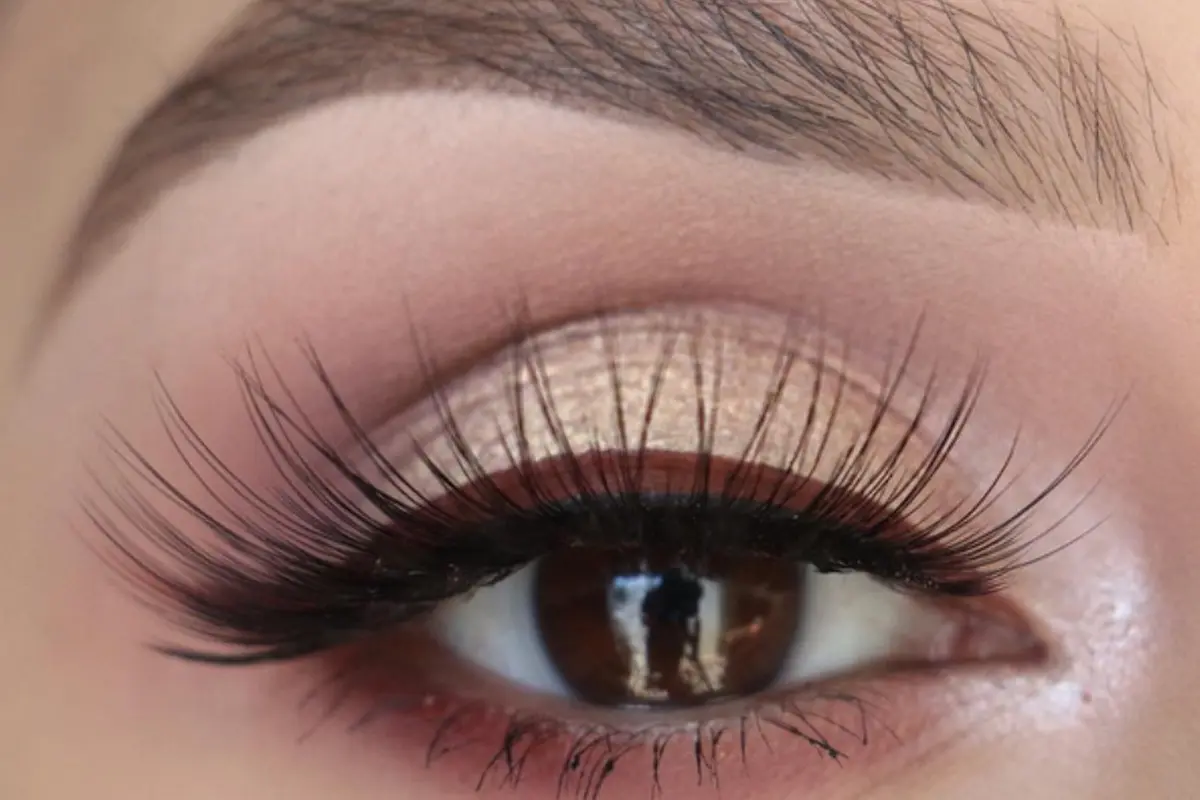 Eyeliner Habis? Tenang, Masih Ada Liquid Lipstik