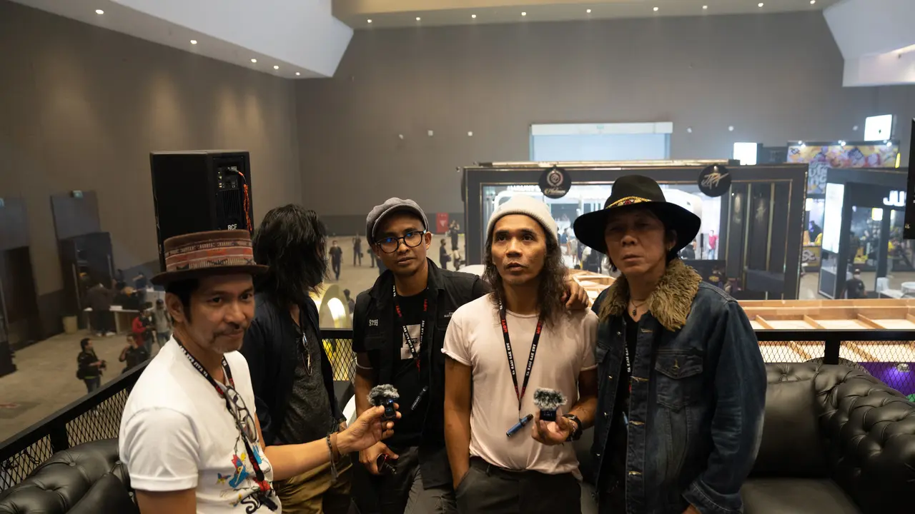 Slank saat di panggung peluncuran Fullmoon di Hall B3, Gedung Jiexpo, Kemayoran, Jakarta.