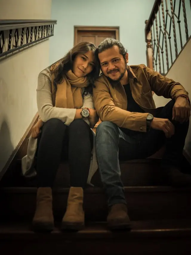 Potret ramon y tungka dengan istri yang jarang tersorot media. (credit:instagram.com/cisya/joeadimara_)