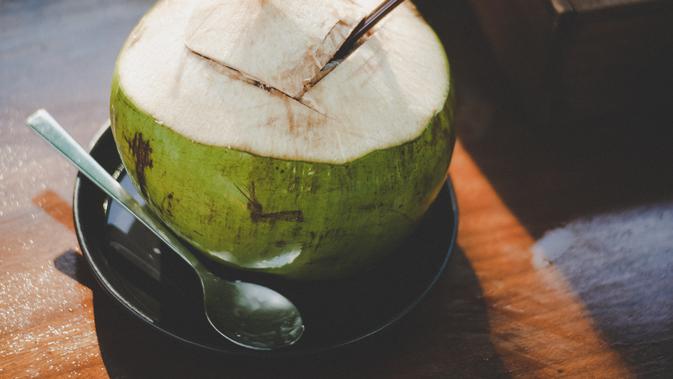 12 Manfaat Air Kelapa Yang Baik Untuk Kesehatan Tubuh Hot Liputan6 Com