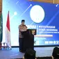 Ketua Umum Lembaga Persahabatan Ormas Islam (LPOI) Said Aqil Siradj memimpin jalannya Mukernas LPOI, bertema "Memperkuat Persahabatan untuk Memperkokoh NKRI”. (Dok. Liputan6.com/Muhammad Radityo Priyasmoro)