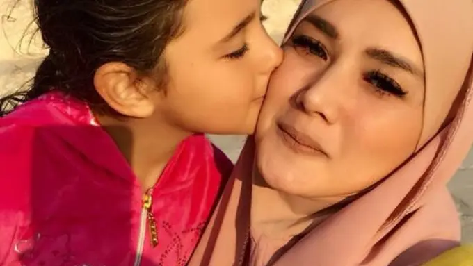 [Bintang] Mulan Jameela