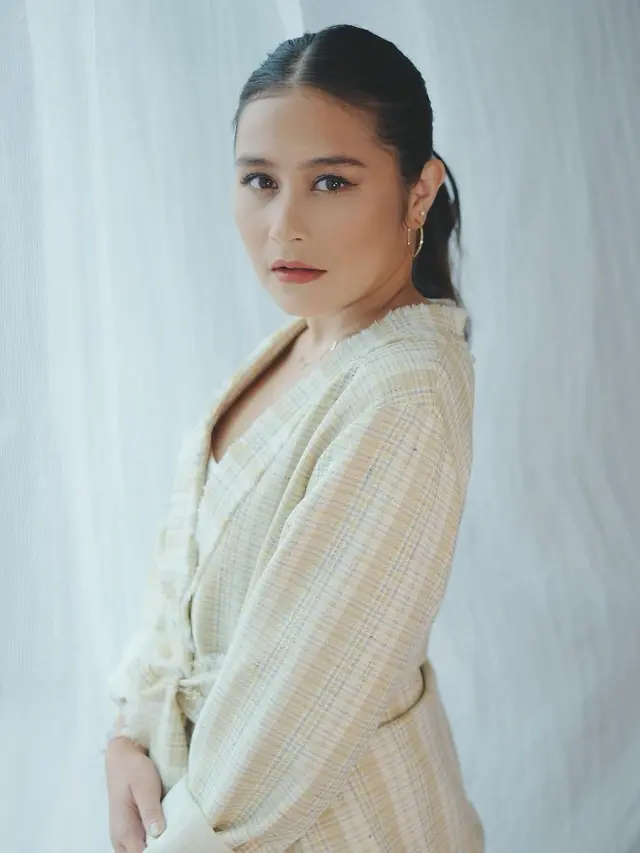 Prilly Latuconsina. (Foto: Instagram @prillylatuiconsina96)