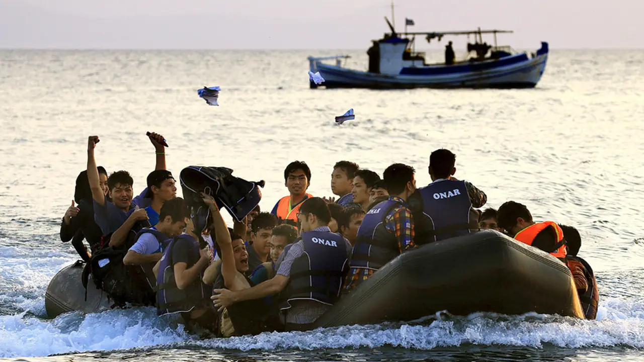 perahu migran