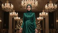 7 Model Baju Bridesmaid Muslim Kombinasi Satin Tren 2026, Lebih Berkarakter