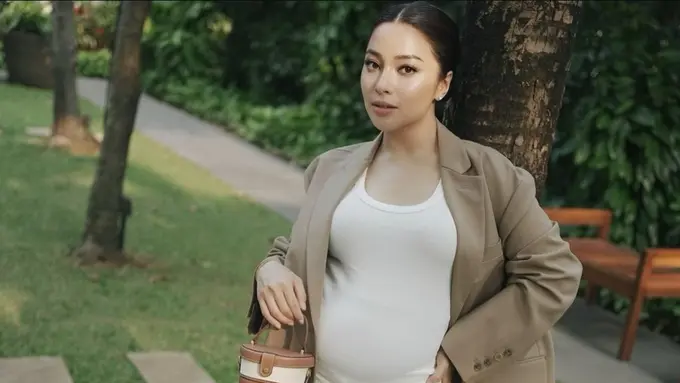 Nikita Willy Hamil Kedua