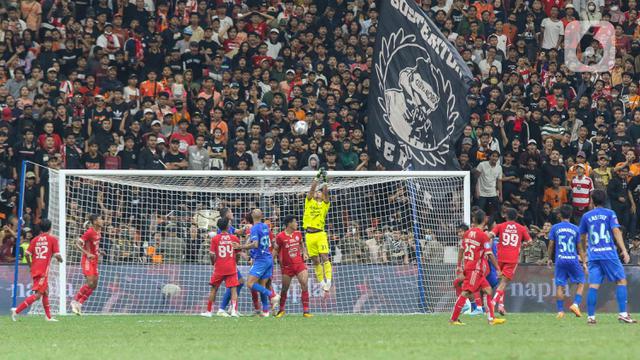 Laga Persija Jakarta Vs Chonburi FC di Grand Launching JIS
