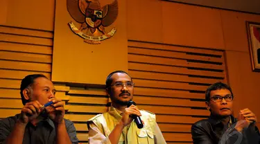 KPK menggelar konferensi pers terkait Rachmat Yasin di Gedung KPK, Jakarta, Kamis (8/5/2014) (Liputan6.com/Faisal R Syam).