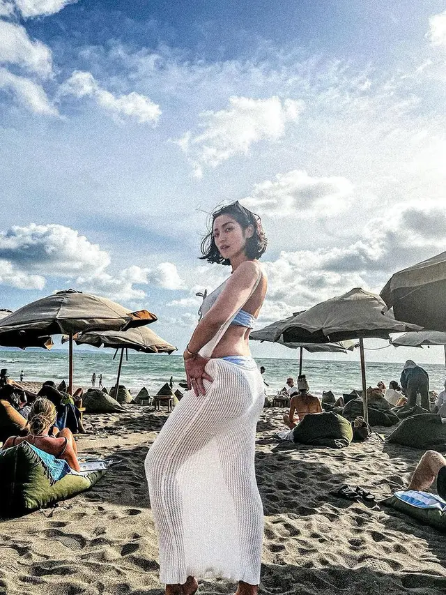 Jessica Iskandar bersama anak (Instagram/inijedar)