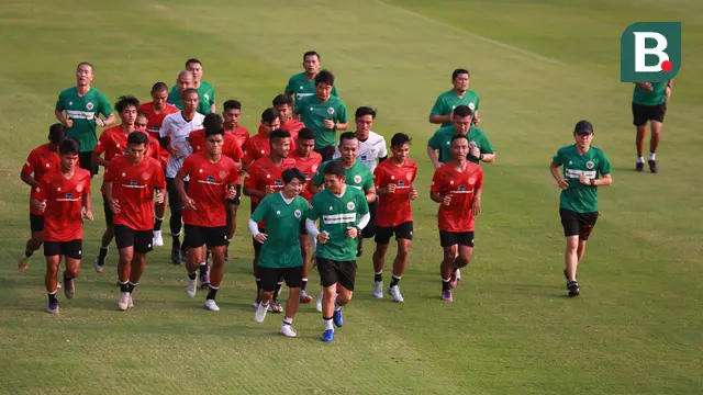 FOTO Latihan Timnas Indonesia U-23