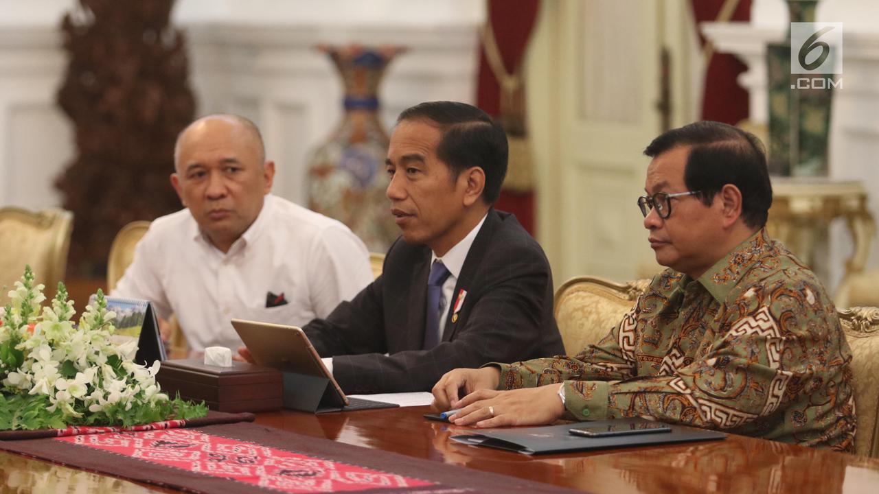 Presiden Jokowi terima CEO Bukalapak di istana