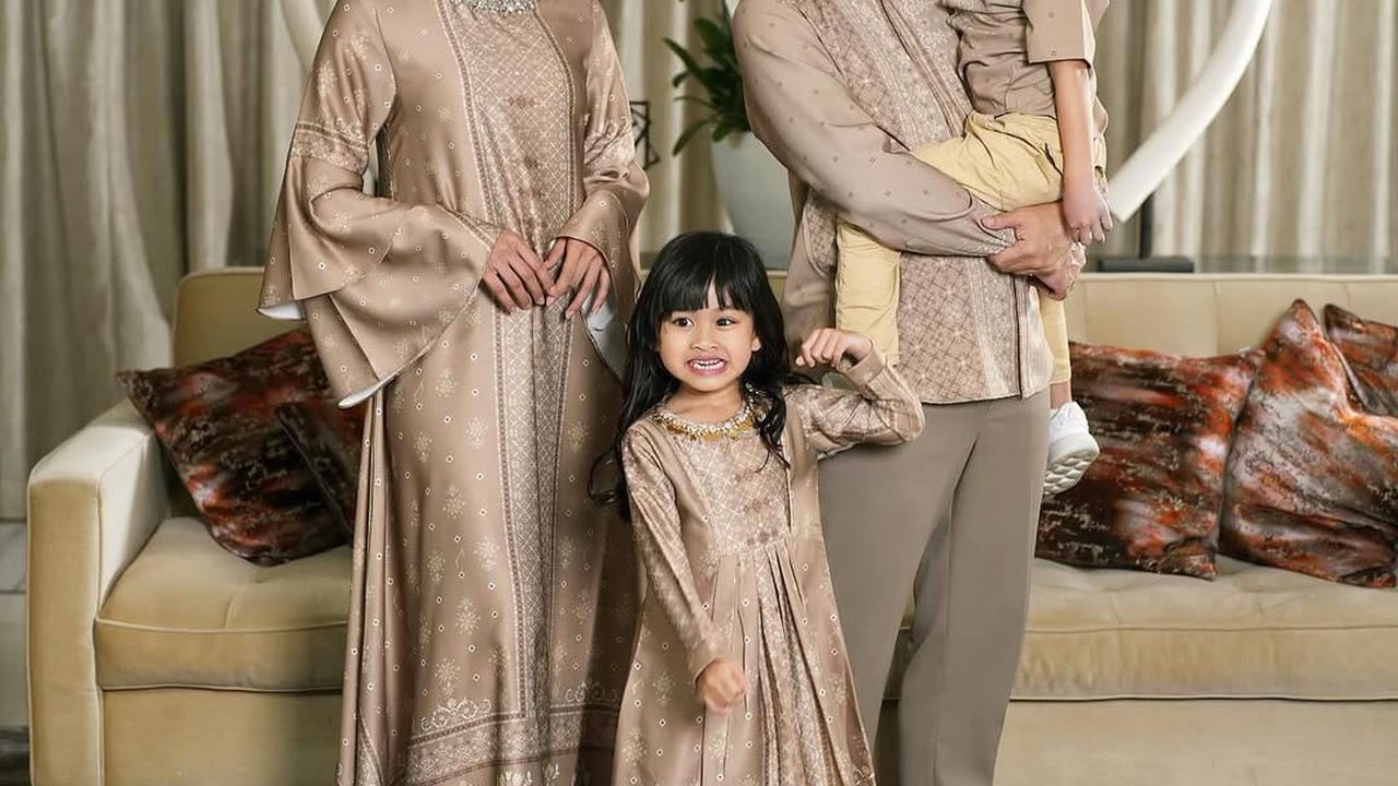 Potret Harmonis Keluarga Syahnaz Sadiqah dan Jeje Govinda