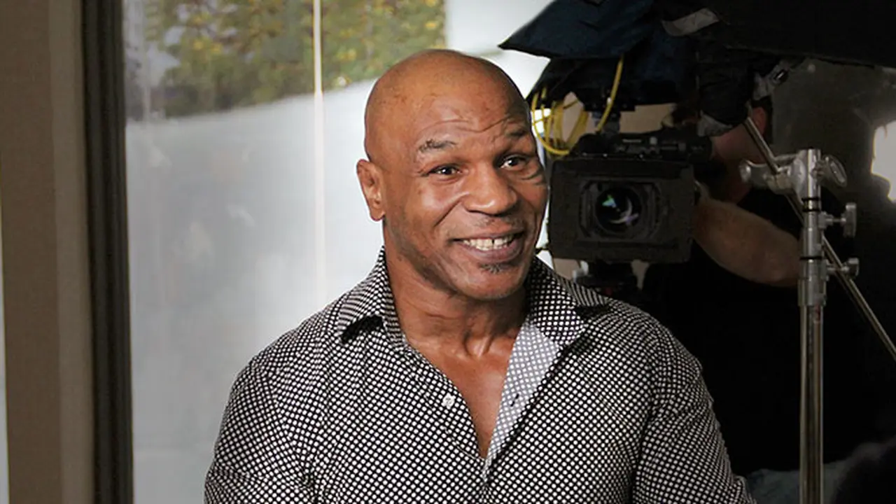 mike-tyson-131218b.jpg