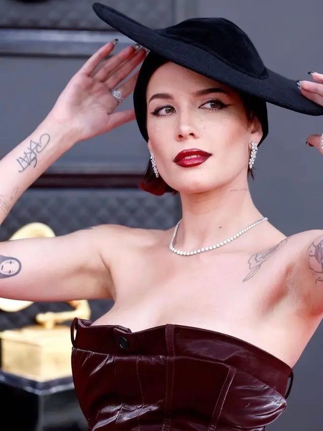 Halsey di Grammy 2022