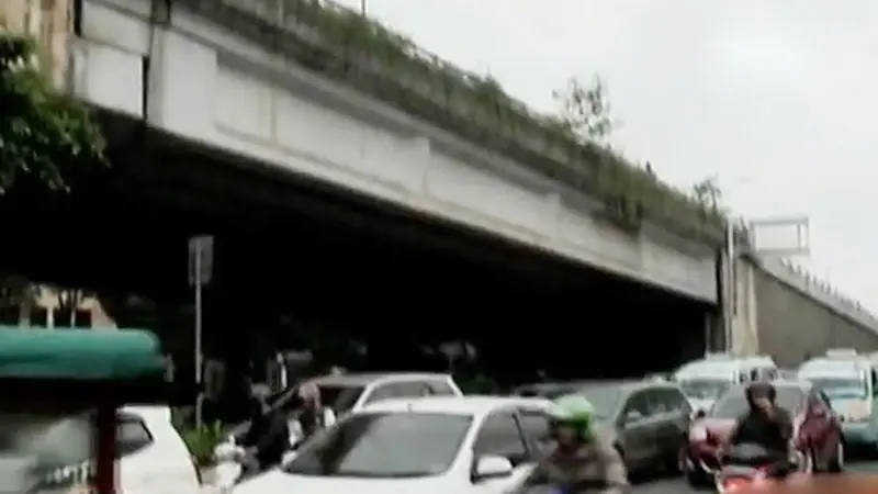 egmen 2: Jatuh dari Flyover hingga Pasutri Penyandang Tunanetra 