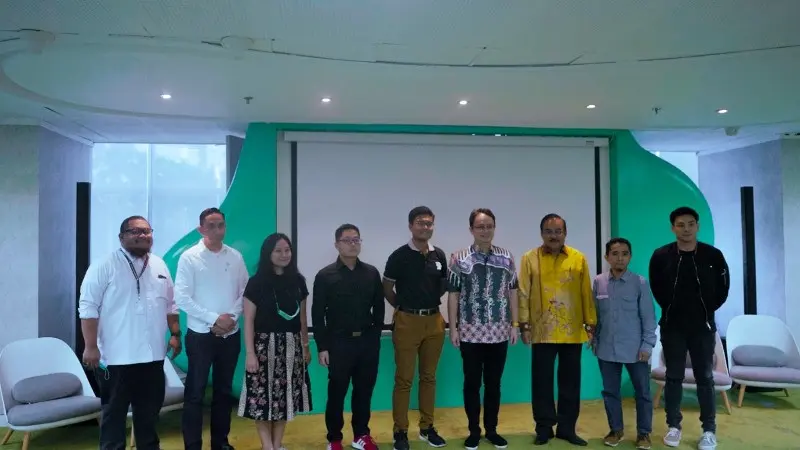 Kolaborasi Broaden Creative dan Surge Menggarap Proyek Infrastruktur Digital