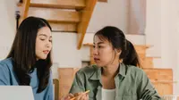 7 Kebiasaan Orang dengan Kemampuan Berpikir Kritis dalam Percakapan, Tidak Asal Menyimpulkan