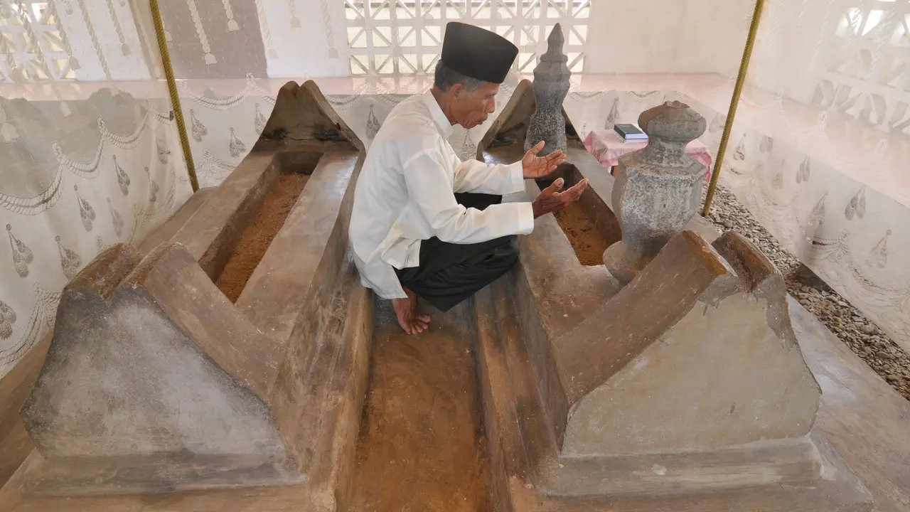 Mitos Makam Datuk Karama di Palu, Undang Rasa Penasaran Wisatawan