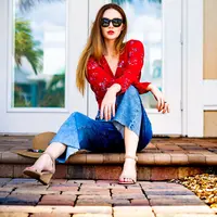 ilustrasi alfa woman/copyright unsplash/Jose Martinez