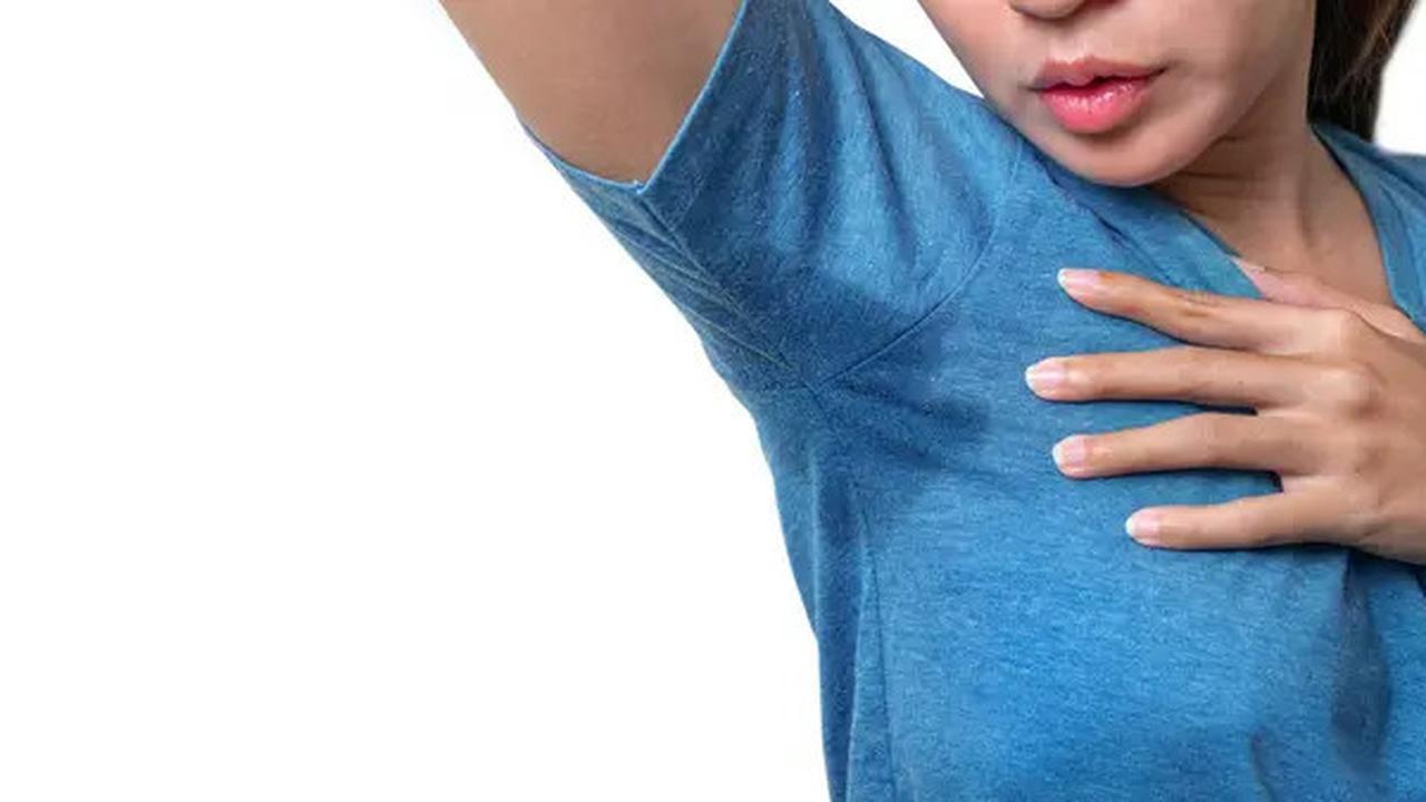 Pakai Apa Biar Ketiak Tidak Basah? 5 Hal Ini Bisa Jadi Jawabannya!