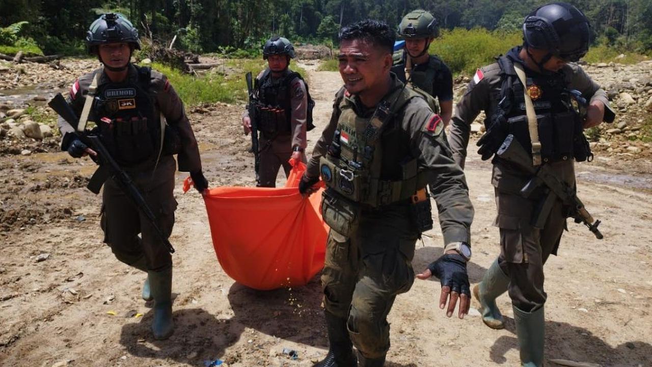 VIDEO: Polri Umumkan Hasil Identifikasi 11 Jenazah Korban Kekejaman KKB di Yahukimo Papua