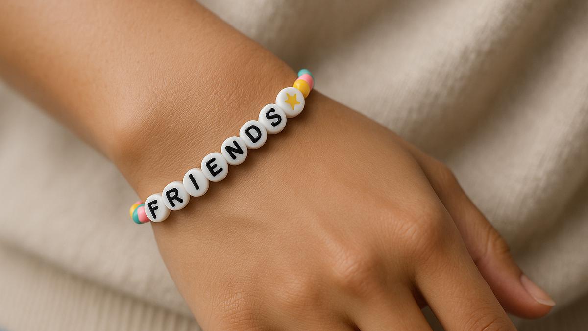7 Model Gelang Friendship yang Stylish dan Bermakna
